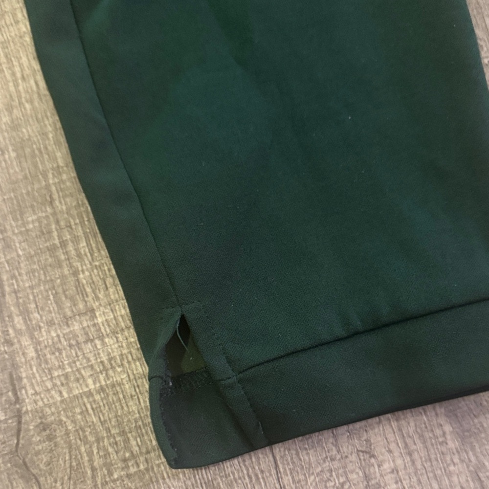 Dark Green Cropped Pants - Picture 3 of 3